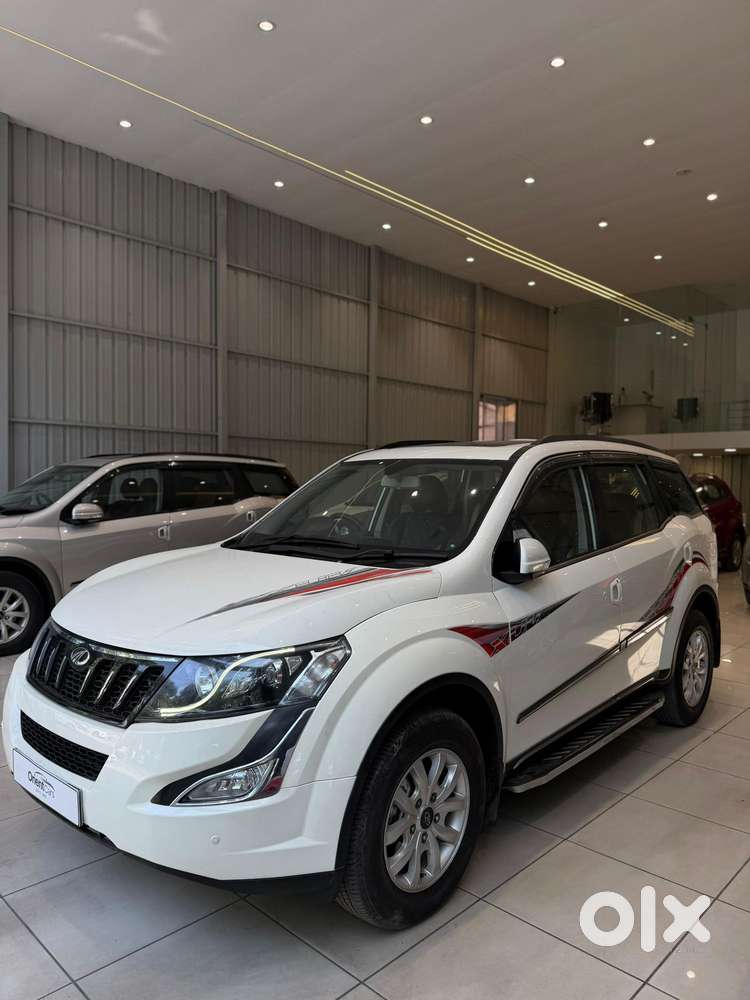 Mahindra Xuv500 2.2 W10 Sportz Edition At, 2017, Diesel
