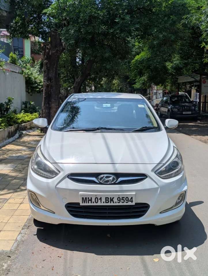 Hyundai Verna Fluidic 1.6 Vtvt Sx Opt, 2014, Petrol