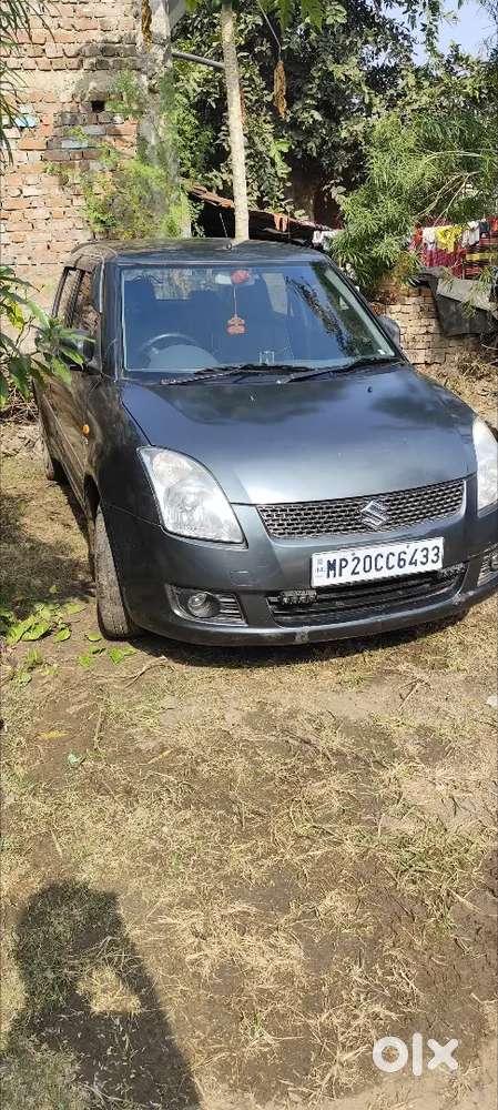 Maruti Swift 2010 (grey Colour) – Excellent Condition में उपलब्ध