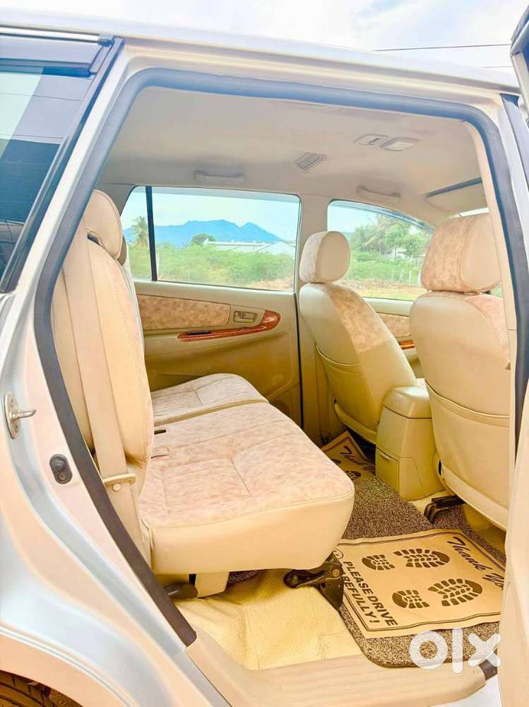Toyota Innova 2.5 G (diesel) 7 Seater, 2011, Diesel