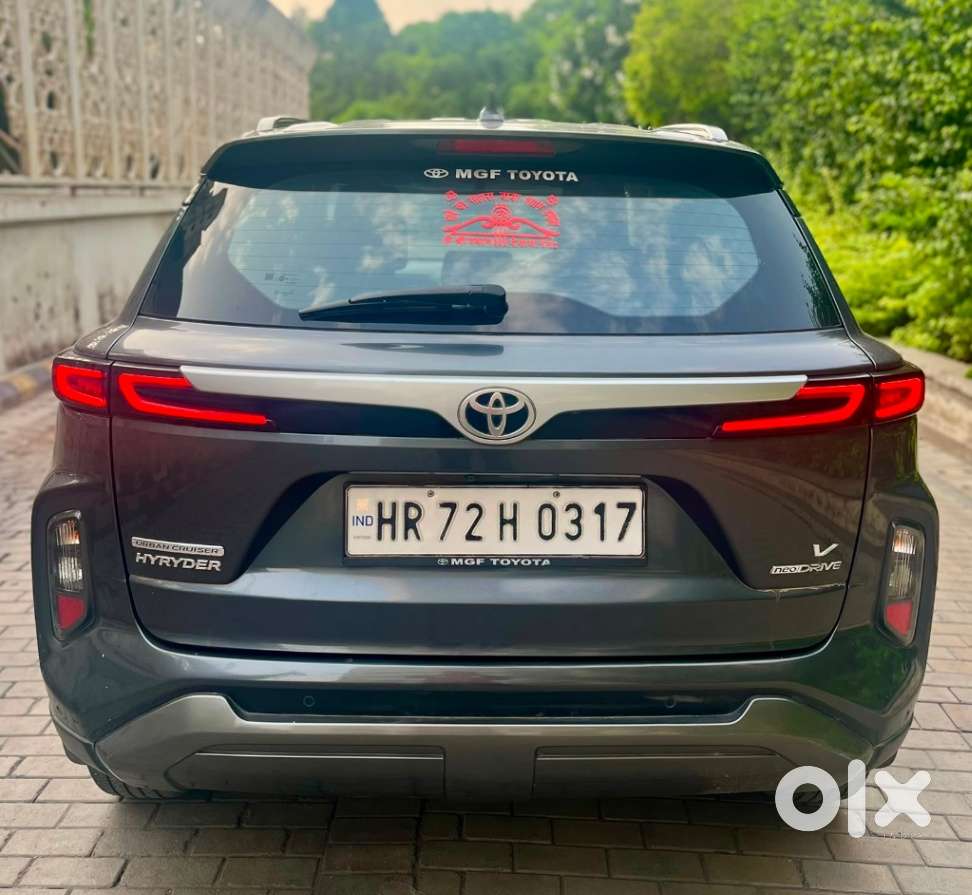 Toyota Urban Cruiser Hyryder V Hybrid Aero Edition, 2023, Petrol