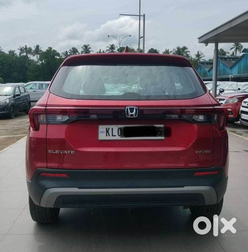 Honda Elevate, 2023, Petrol
