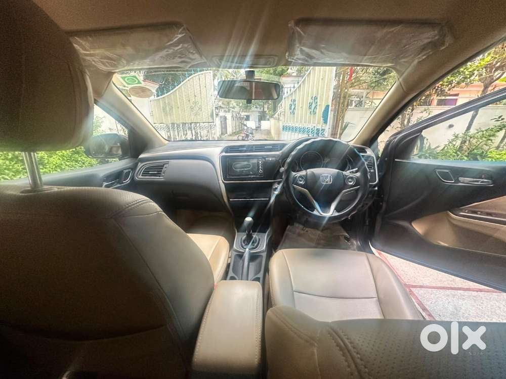 Honda City Petrol 27000 Kms