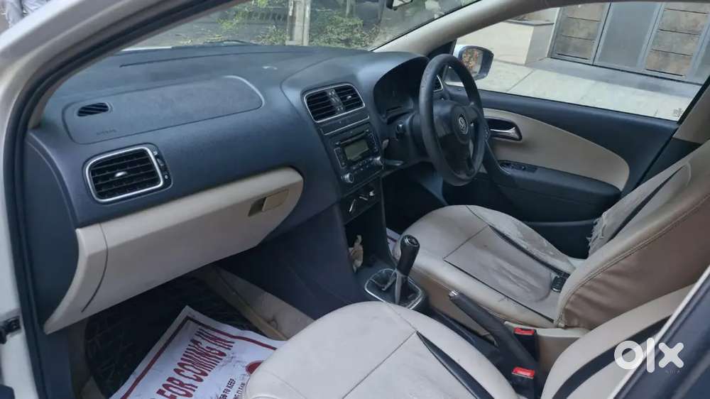 Volkswagen Polo Highline 2012 Petrol Manual