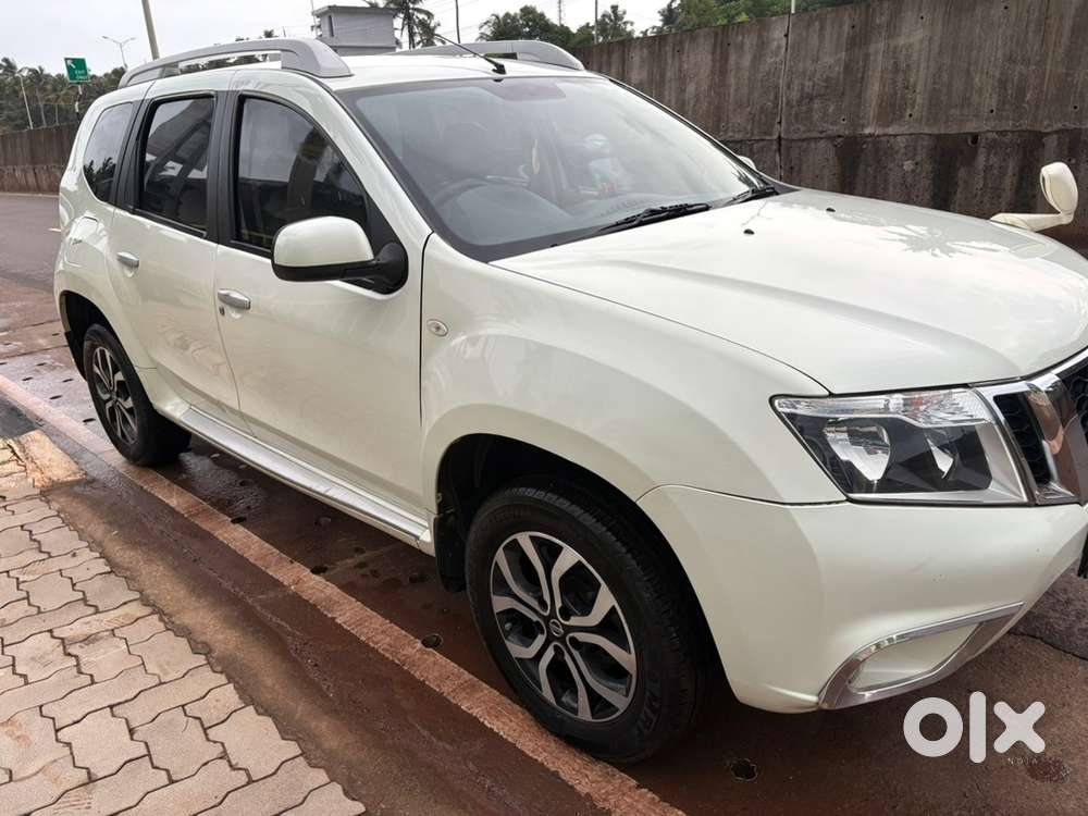 Nissan Diesel Car 2015
