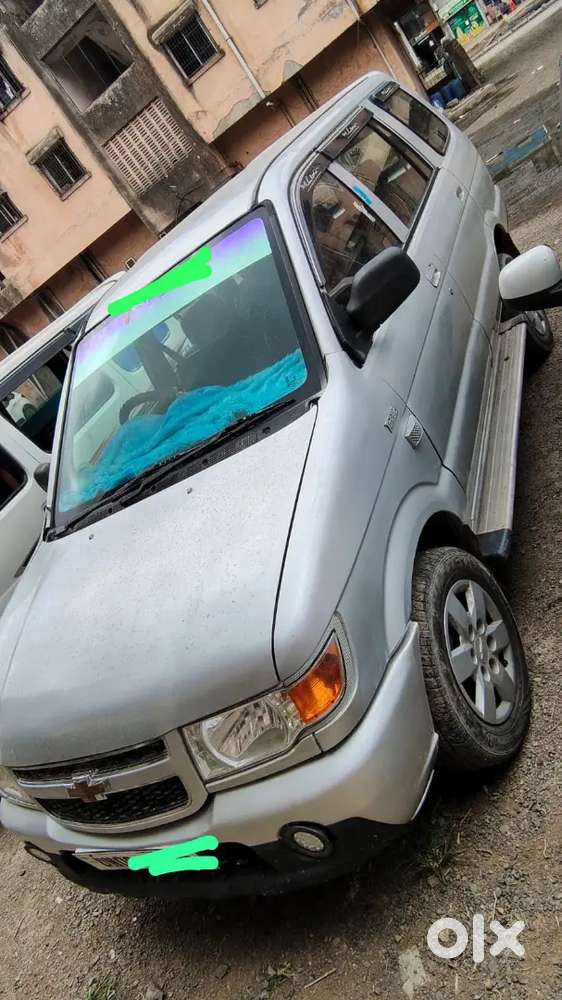 Chevrolet Tavera Neo 2012