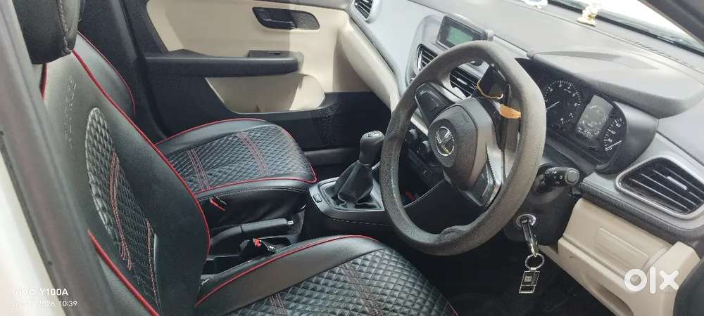 Tata Altroz 1.5 Xe 2021
