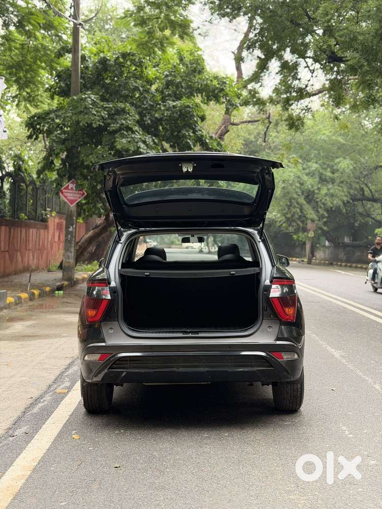 Hyundai Creta Sx Petrol Mt, 2022, Petrol