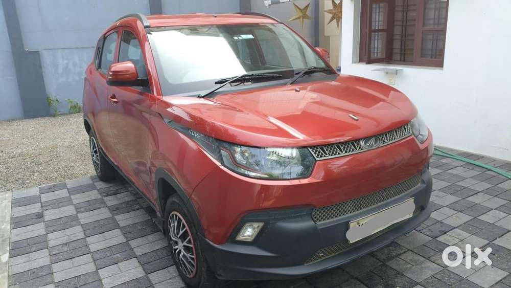 Mahindra Kuv 100 2017