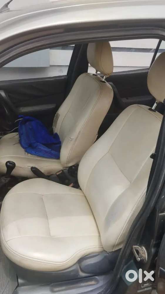Ford Aspire Titatinium 2002