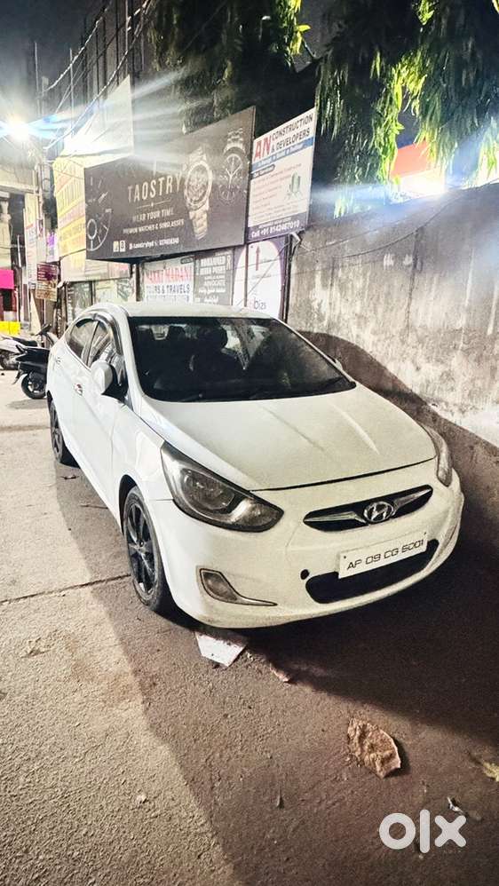 Hyundai Fluidic Verna 2011 Diesel Well Maintained
