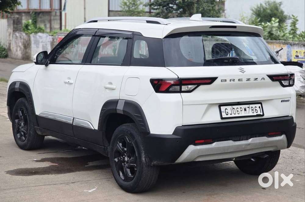 Maruti Suzuki Brezza 1.5 Zxi Plus Smart Hybrid, 2023, Petrol