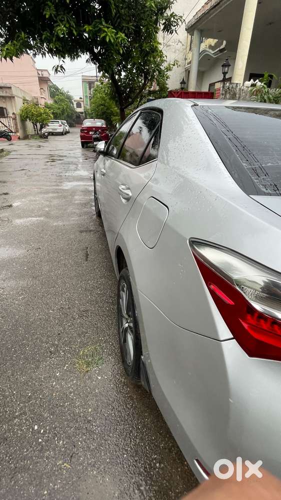 Toyota Corolla Altis 2018 Top Model Variant