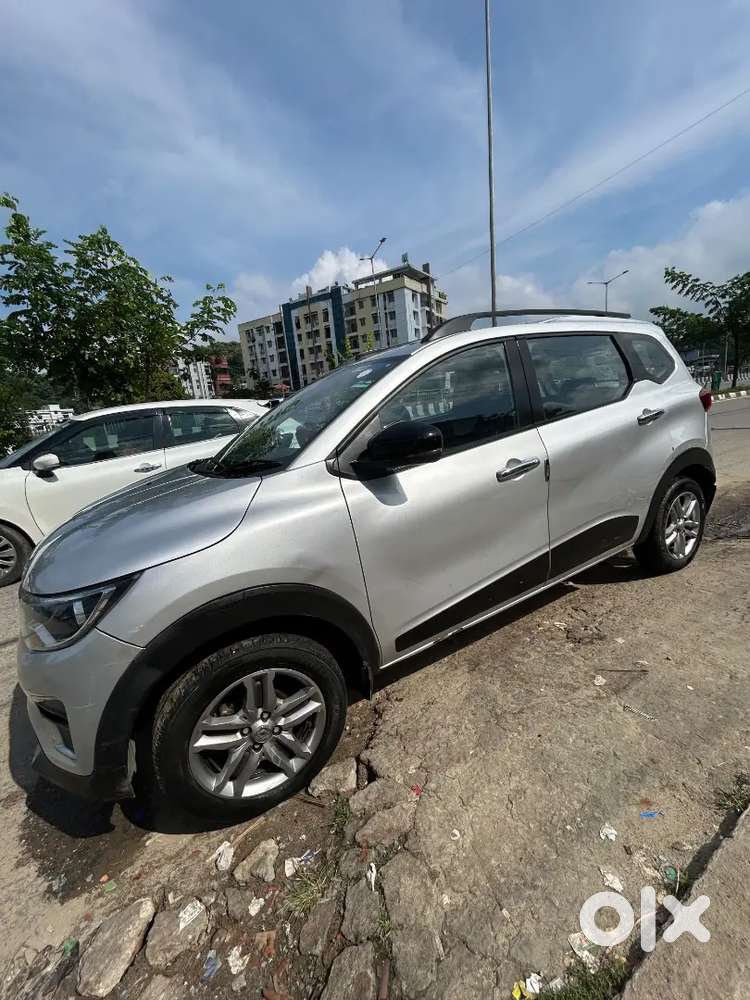 Renault Triber 2022 Petrol