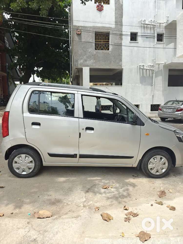 Maruti Wagon R Lxi 2011 2nd Owner