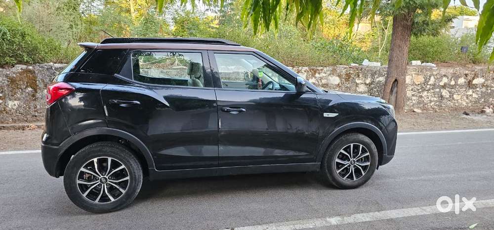 Mahindra Xuv300 Turbosport W4, 2022, Petrol