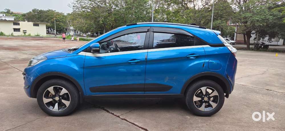 Tata Nexon 1.2 Revotron Xza Plus (o) Amt, 2018, Petrol