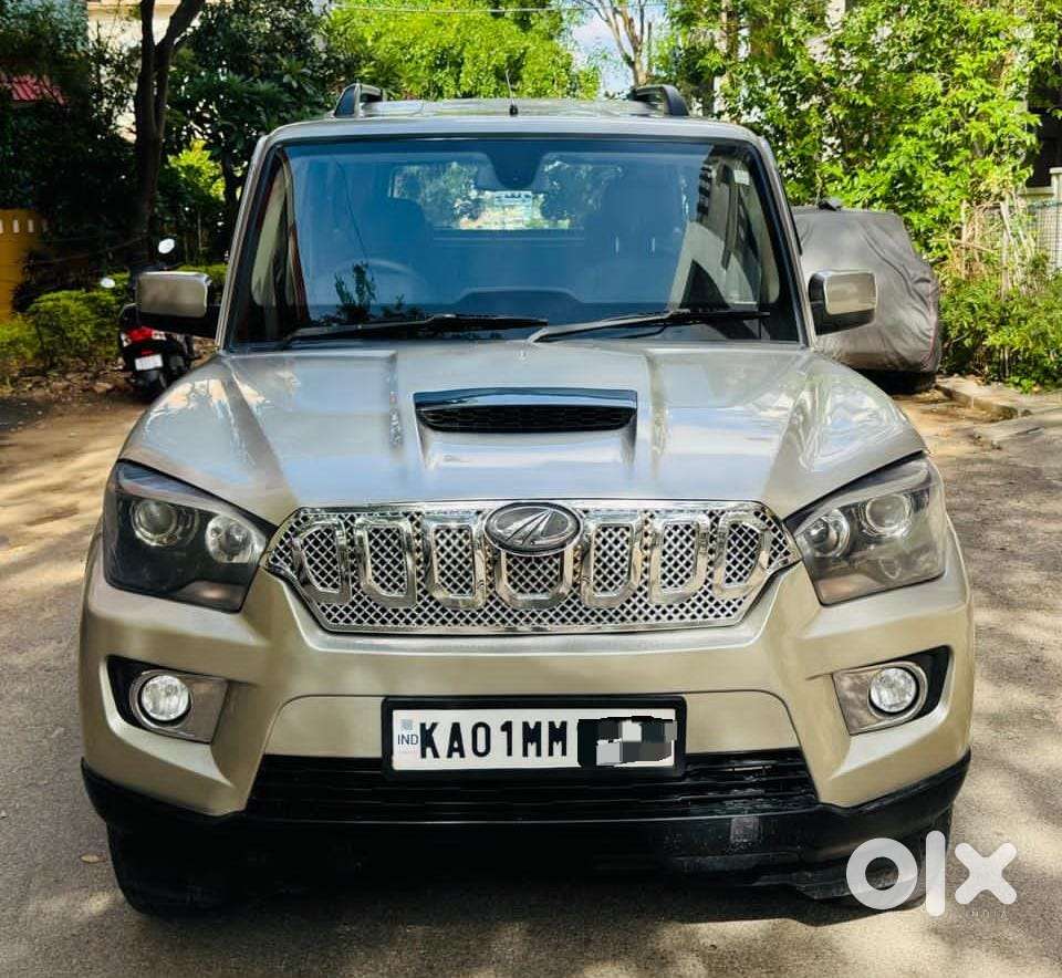 Mahindra Scorpio S10, 2015, Diesel