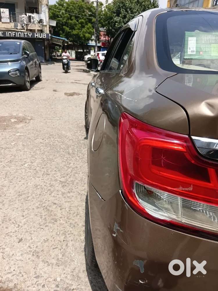 Maruti Suzuki Dzire 1.2 Zxi, 2020, Petrol