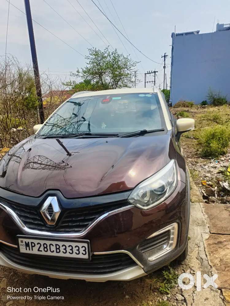 Renault Captur 2019 Petrol 70000 Km Driven
