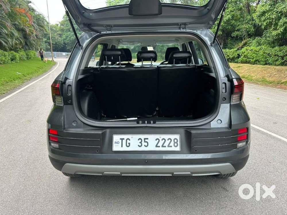 Hyundai Venue S 1.2 Petrol, 2024, Petrol