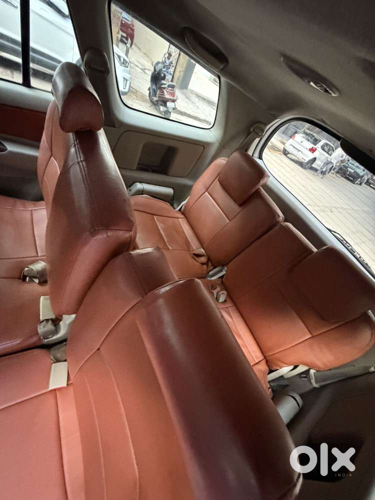 Toyota Innova 2.5 G (diesel) 8 Seater, 2009, Diesel