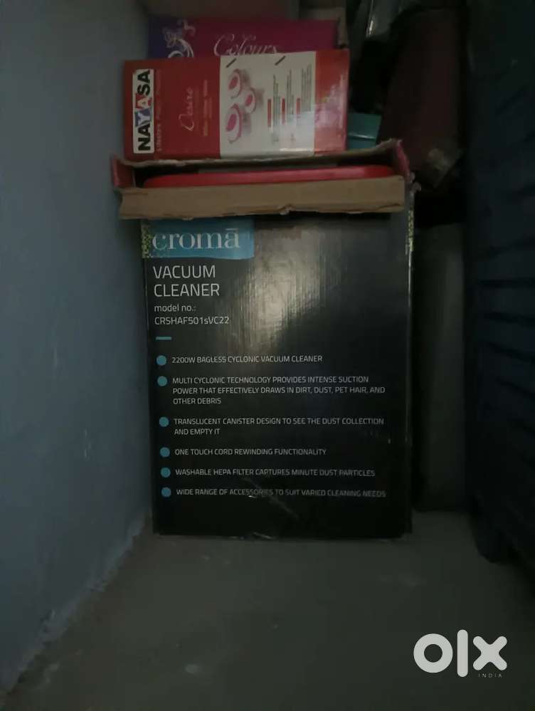 Croma vaccum cleaner