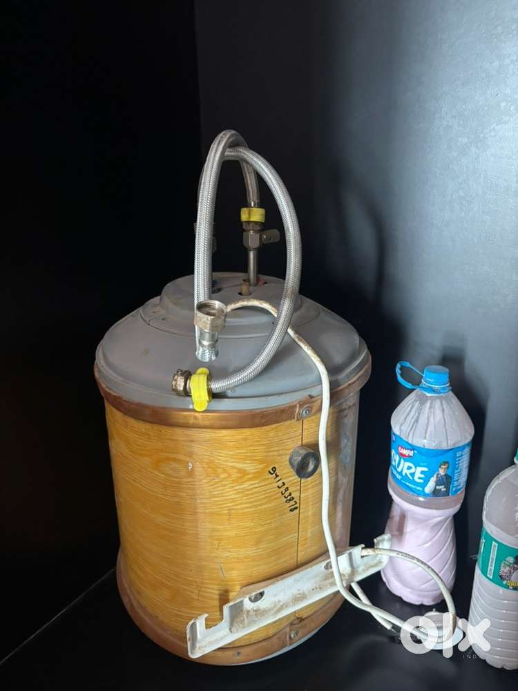 GEYSER(15 litres)