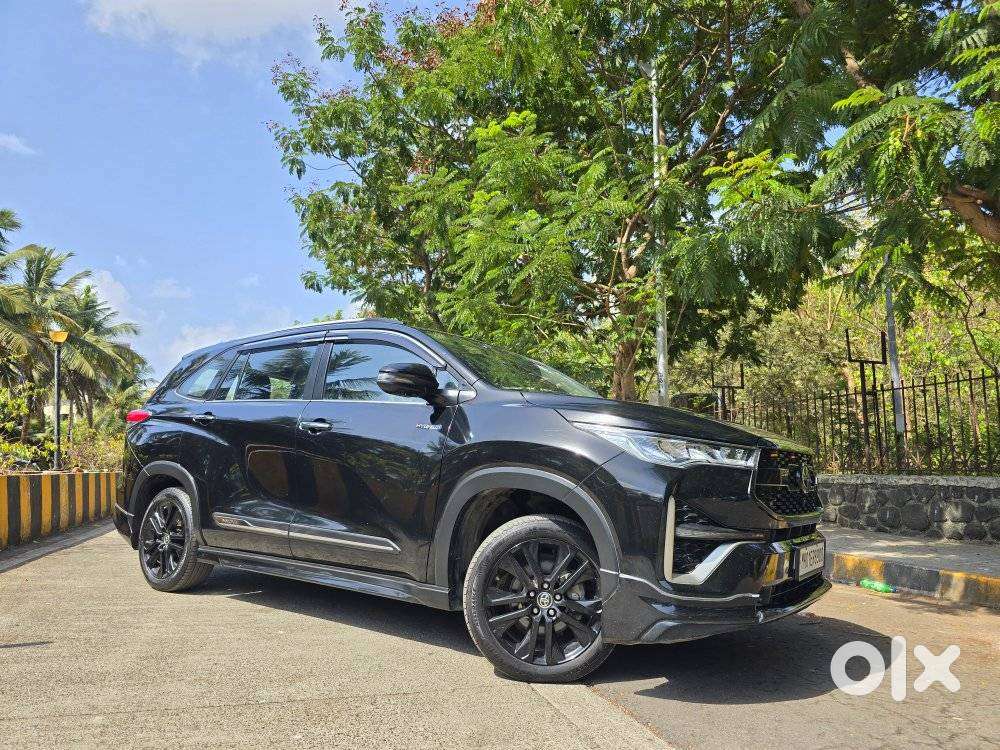 Toyota Innova Hycross 2.0 Zx (o) Hybrid 7 Str, 2024, Petrol