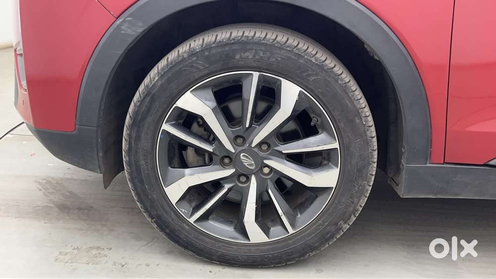 Mahindra Xuv300 W8 Option, 2019, Petrol