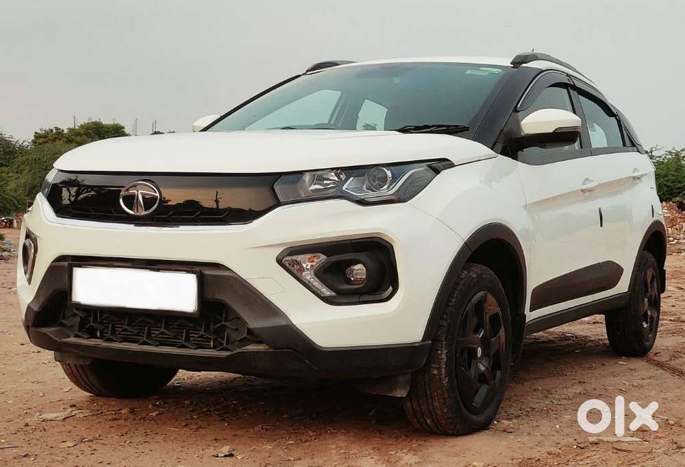 Tata Nexon 1.5 Revotorq Xm (s), 2022, Diesel