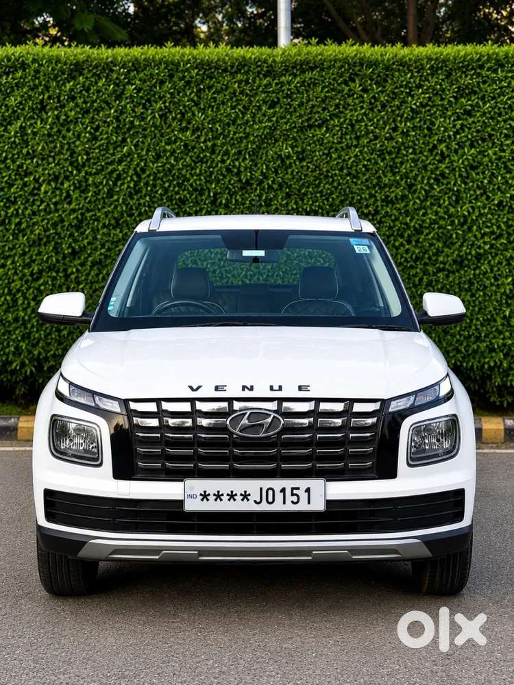 Hyundai Venue, 2024, Petrol