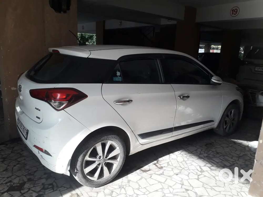 Hyundai I20elite...top Model Asta Optional...2017 April Purchase...