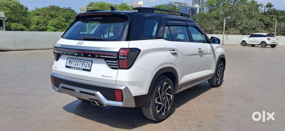 Hyundai Alcazar Signature (o) 6 Str 1.5 Petrol Dct, 2025, Petrol