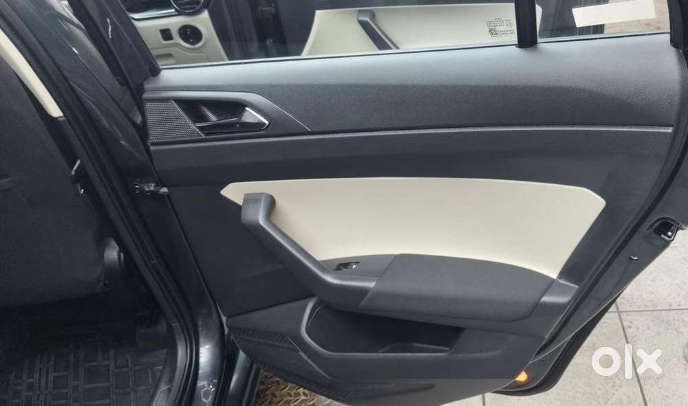 Skoda Slavia 1.0 Mt Ambition (2022)