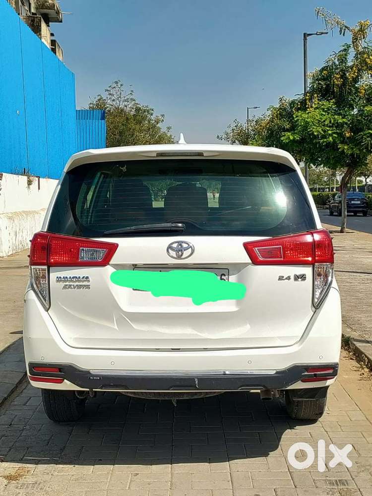 Toyota Innova Crysta 2.4 V 8 Str, 2020, Diesel