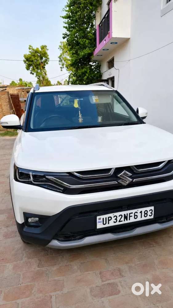 Maruti Suzuki Brezza Zxi S-cng, 2022, Petrol