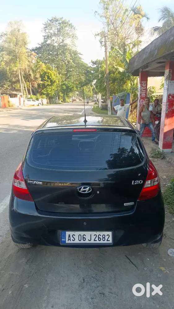 Hyundai I20 Crdi Magna 2010 Model Car