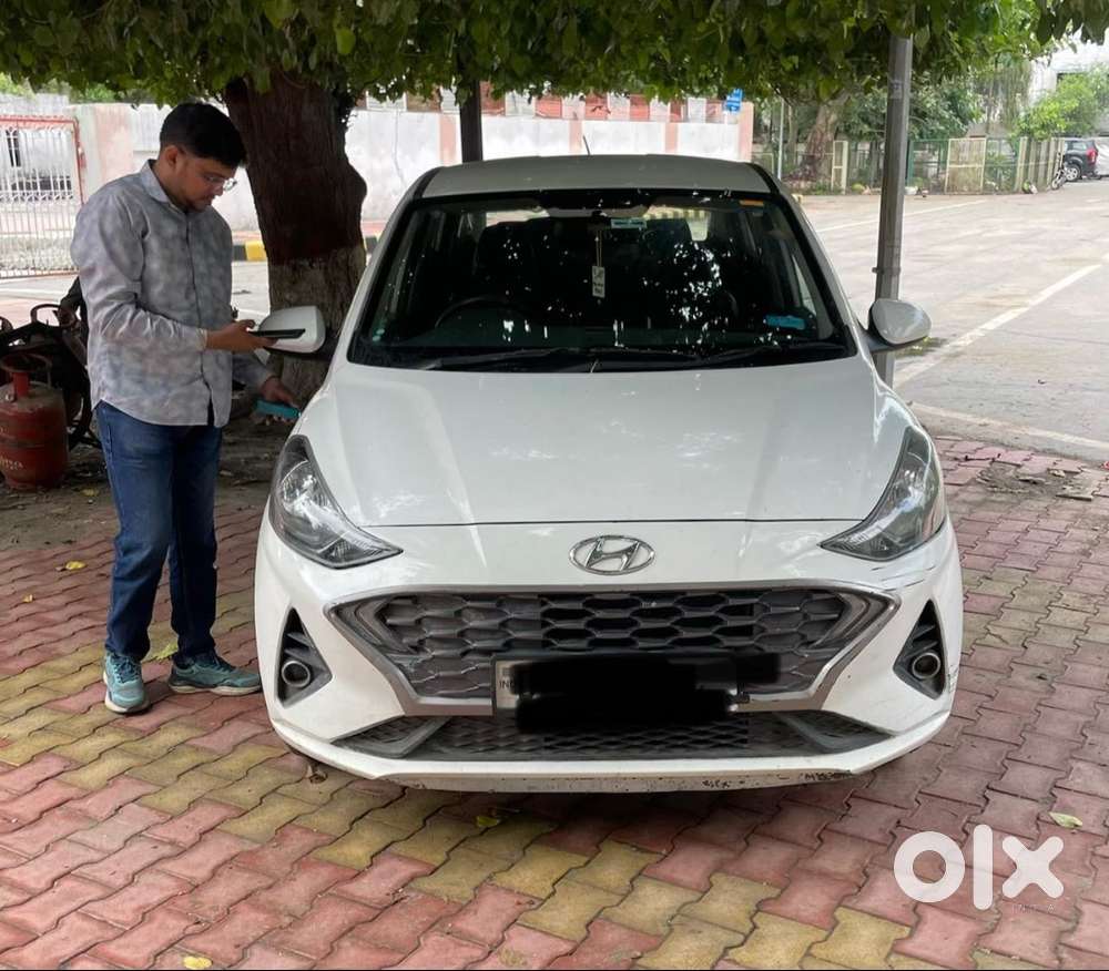 Hyundai Aura 2020 Petrol 26800 Km Driven