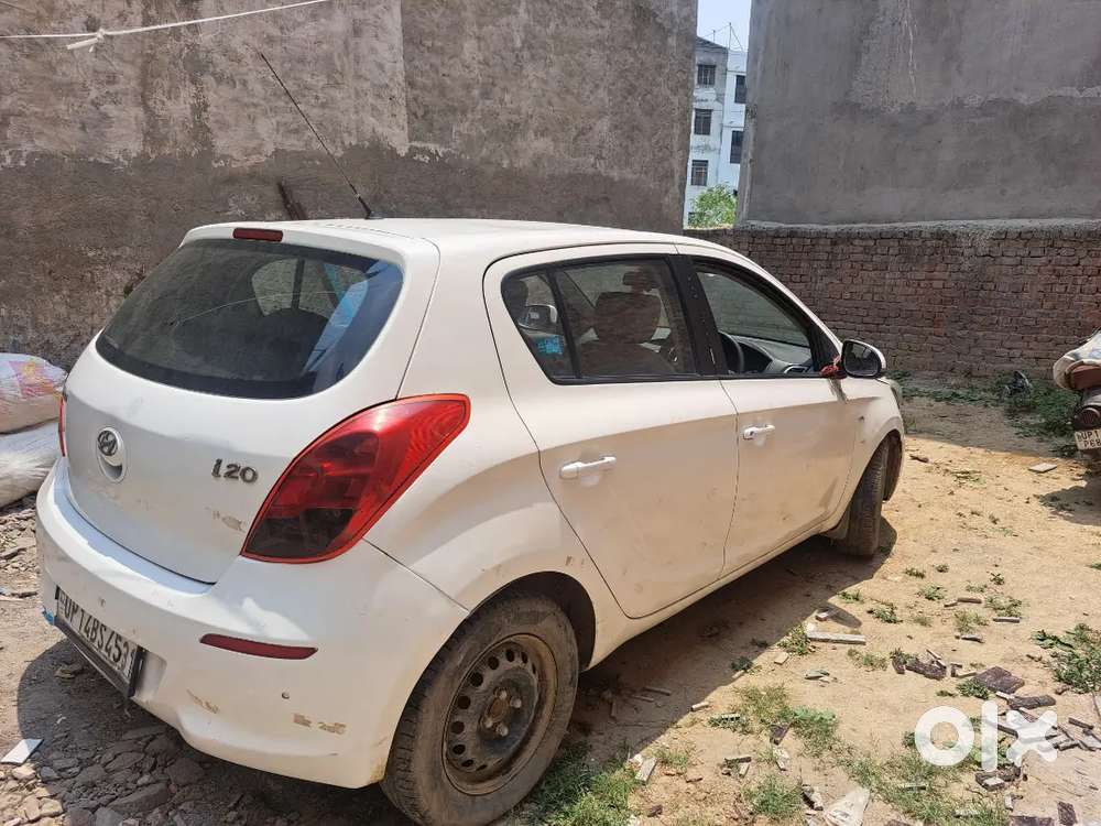 Hyundai I20 2012 Cng & Hybrids 150000 Km Driven