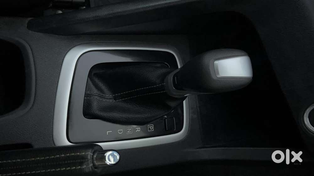 Nissan Magnite 1.0 Xv Premium Turbo Cvt, 2024, Petrol