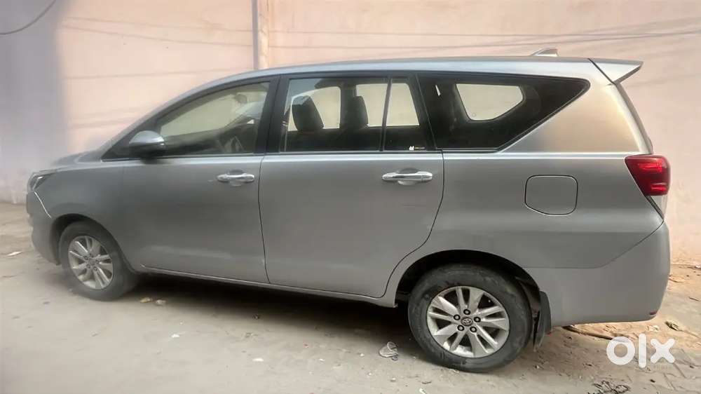 Toyota Innova Crysta 2018 Diesel Well Maintained