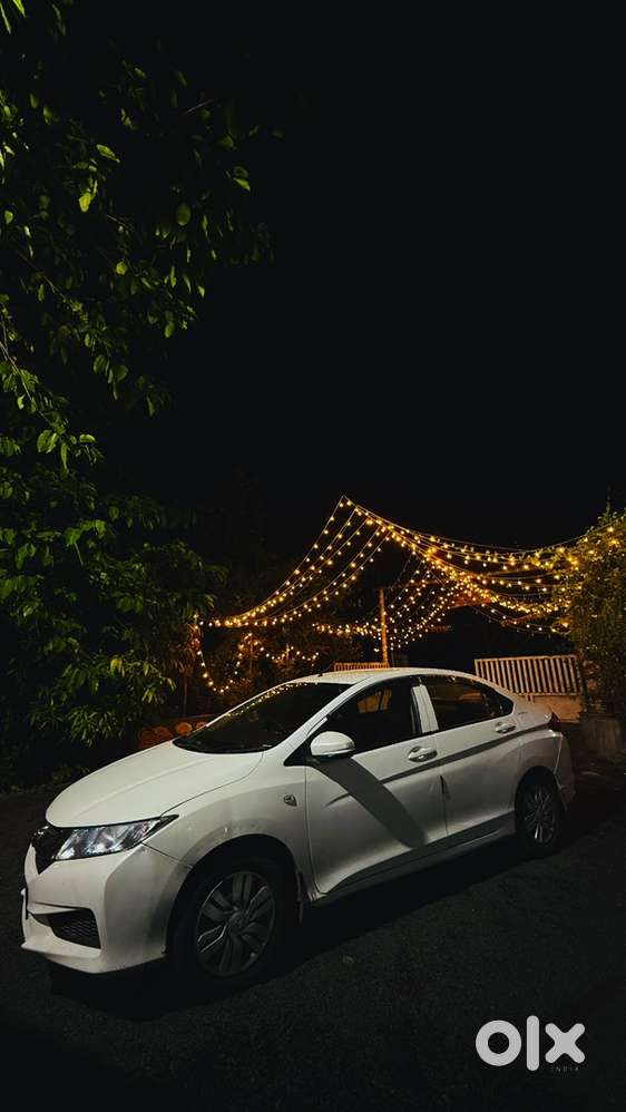 Honda City 2015 Cng & Hybrids Good Condition