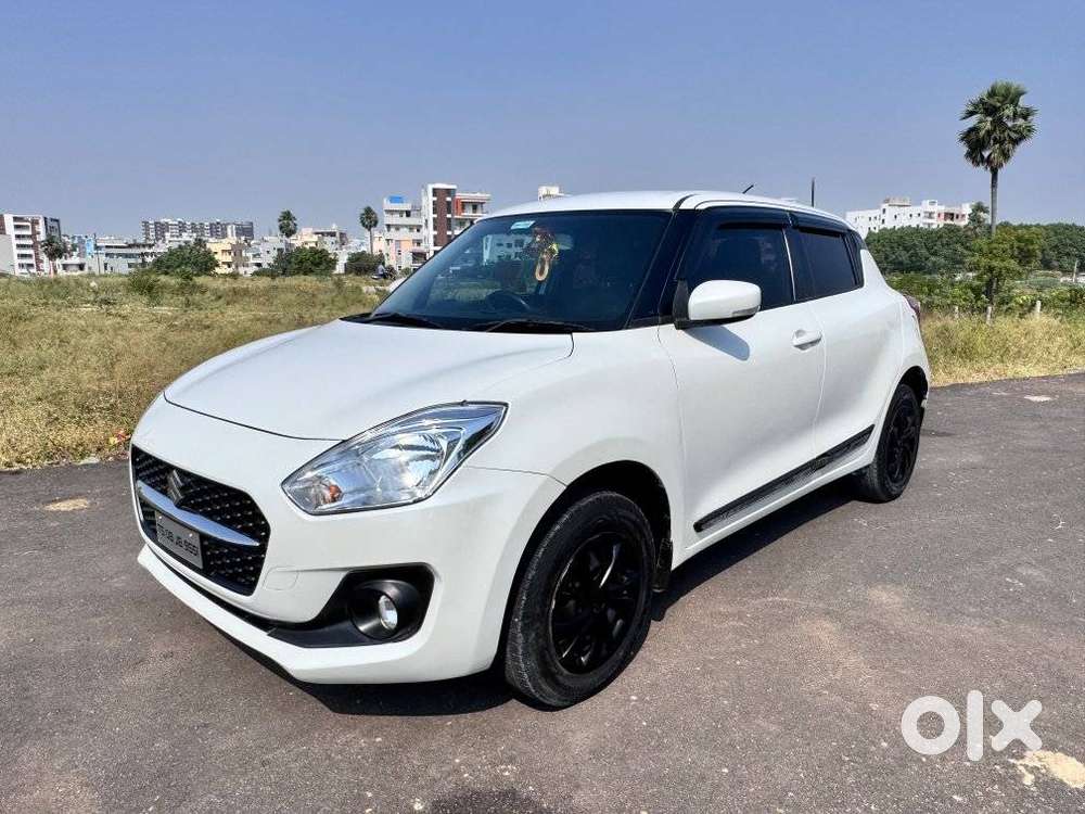 Maruti Suzuki Swift Vxi, 2022, Petrol
