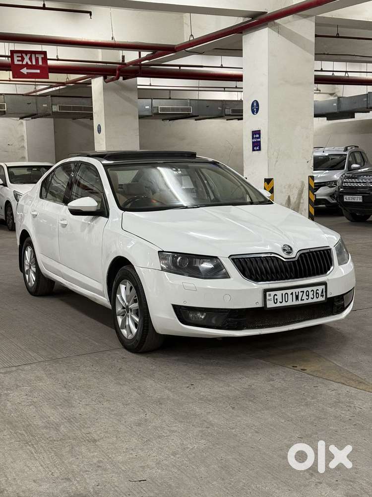 Skoda Octavia [2014-2017] 2.0 Style Tdi At, 2015, Diesel