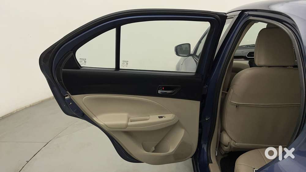 Maruti Suzuki Dzire 1.2 Zxi, 2017, Petrol