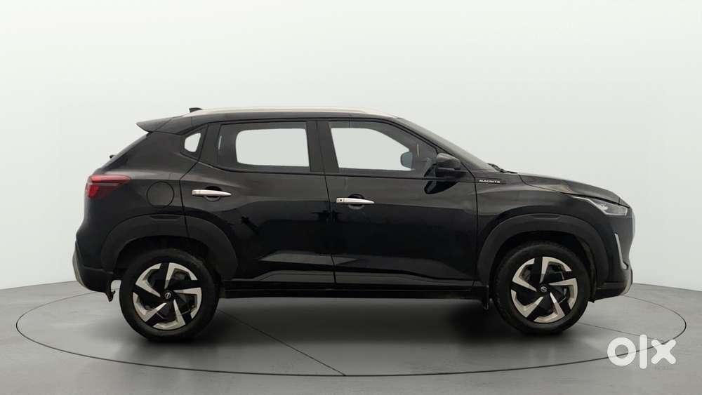 Nissan Magnite Kuro Edition 1.0 Petrol Mt, 2025, Petrol