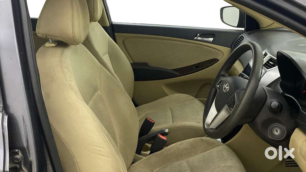 Hyundai Verna Fluidic 1.6 Vtvt Sx Automatic, 2014, Petrol