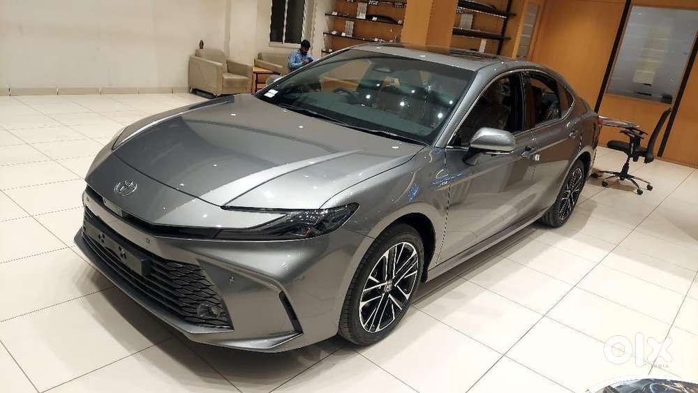 Toyota Camry 2.5l Automatic, 2026, Petrol