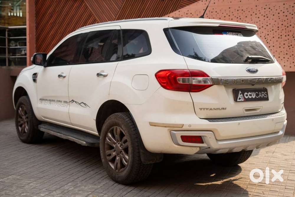 Ford Endeavour 3.2 Titanium At 4x4, 2016, Diesel